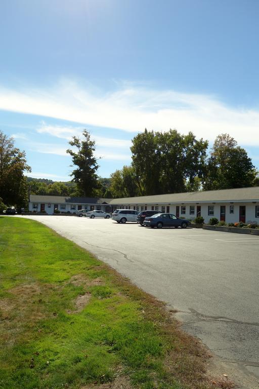 Monument Mountain Motel Great Barrington Ngoại thất bức ảnh